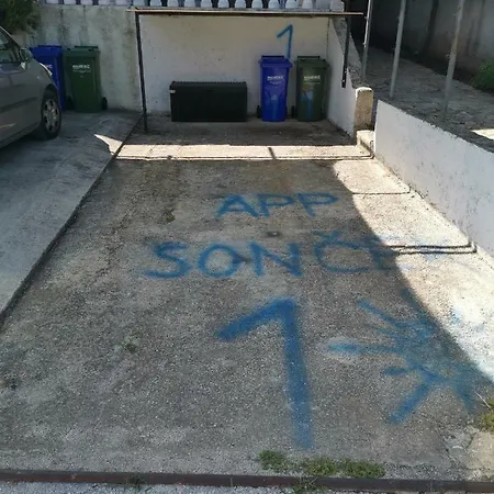 Apartma Soncek * Premantura